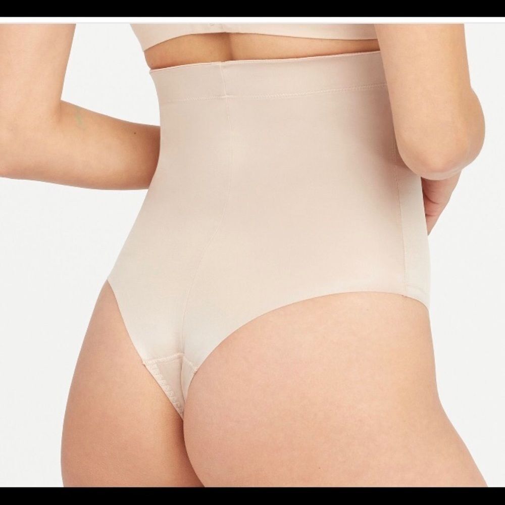 Spanx Shape-Wear High-Waisted Thong Panty Neutral 1X - Picture 6 of 9